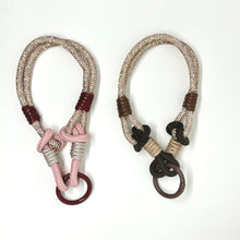 Load image into Gallery viewer, Champagne Sparkle Loops - Phone Straps