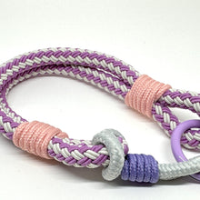 Load image into Gallery viewer, Houndstooth Loops - Phone Straps