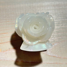 Load image into Gallery viewer, Rose Hair Claws
