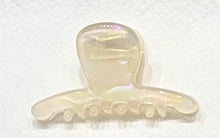 Load image into Gallery viewer, Mini Jules Hair Claw

